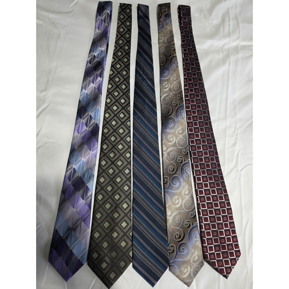 Lot of 5 Men's Designer Van Heusen Variety Multicolor Ties NWOT